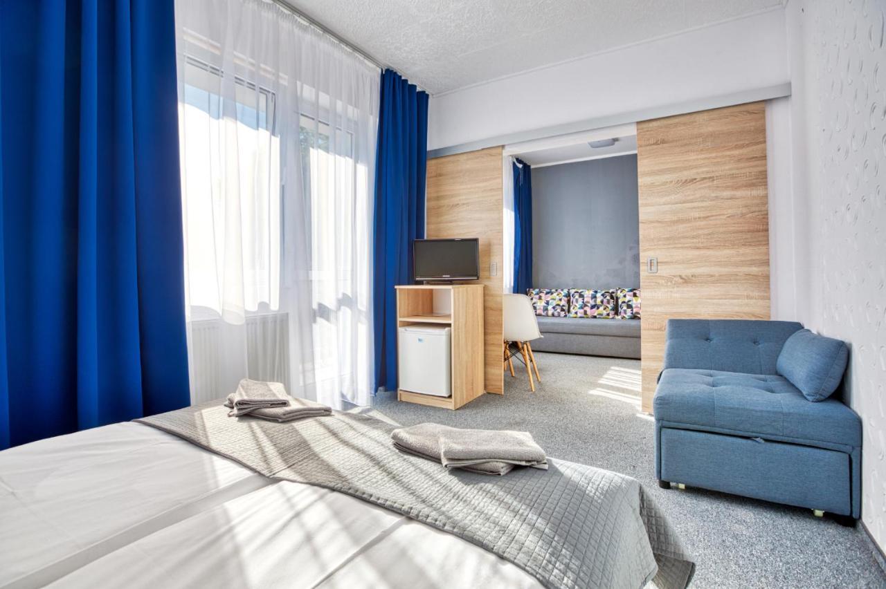 Osrodek Wypoczynkowy Champion Hotel วาดีสวาโวโว ภายนอก รูปภาพ