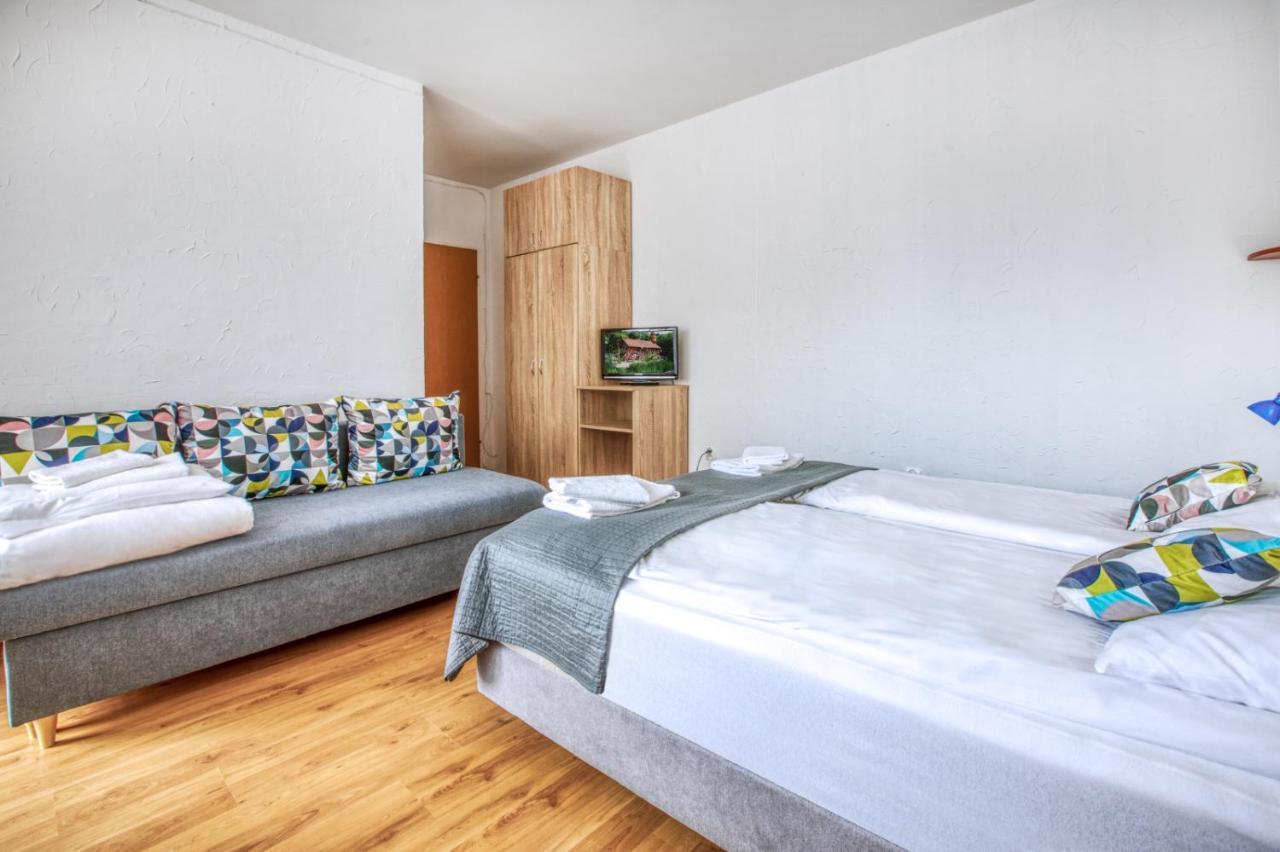 Osrodek Wypoczynkowy Champion Hotel วาดีสวาโวโว ภายนอก รูปภาพ