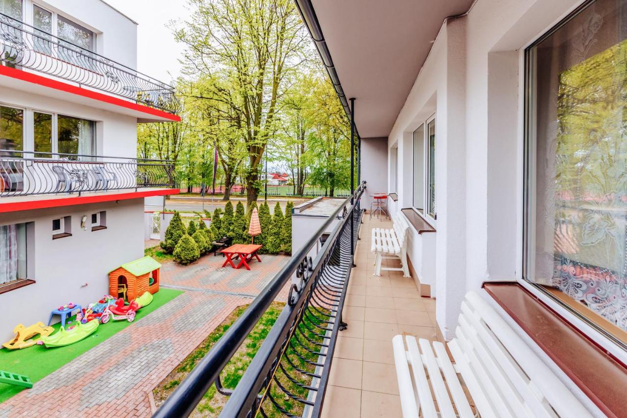 Osrodek Wypoczynkowy Champion Hotel วาดีสวาโวโว ภายนอก รูปภาพ
